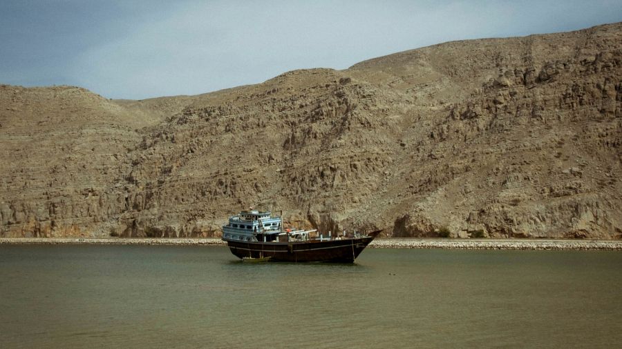 iran-advierte-que-los-buques-que-crucen-ormuz-se-enfrentaran-a-graves-consecuencias-58375