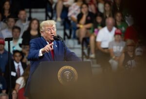 Trump dice ahora que el acuerdo nuclear con Arabia Saudí exige normalizar relaciones con Israel