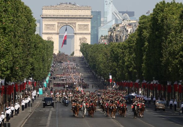 Macron celebra su último 14 de julio con una exhibición del rearme europeo
