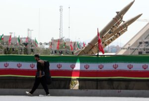 Irán asume el precio de la guerra para preservar el estratégico control de Ormuz