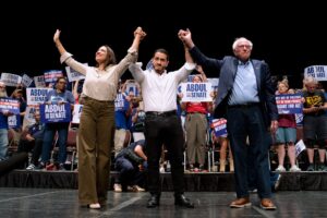 ¿Un musulmán progresista o una centrista respaldada por Israel?: los demócratas libran en Míchigan una batalla clave para su futuro