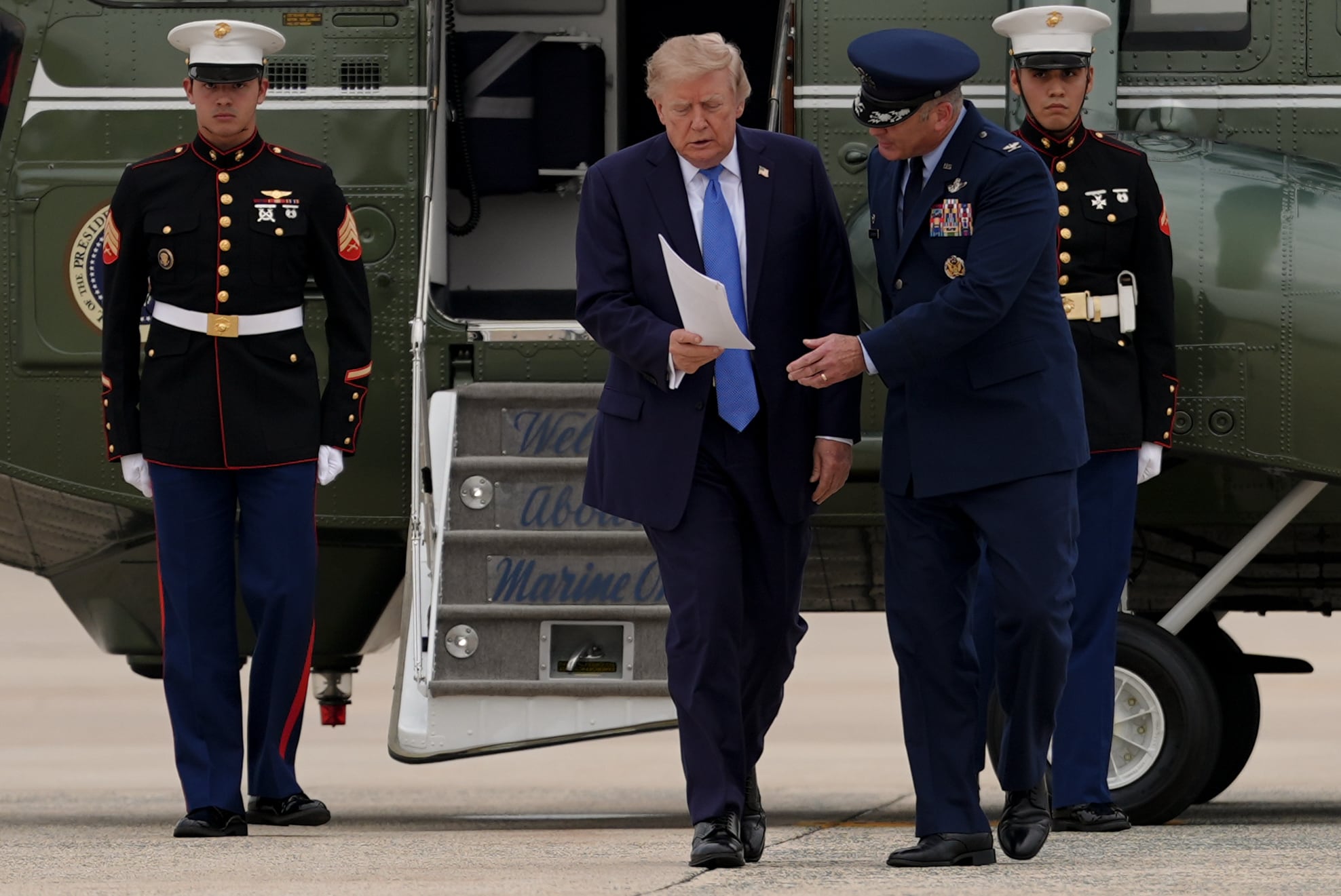 La guerra de Irán altera el rumbo de un Trump urgido por su baja popularidad