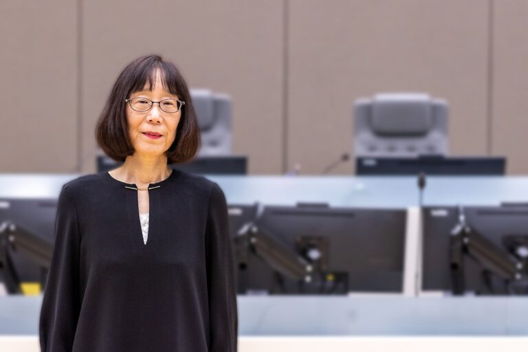 Tomoko Akane, presidenta del Tribunal Penal Internacional: “Tarde o temprano la Historia nos pedirá cuentas a todos. ¿Dónde estabas?"
