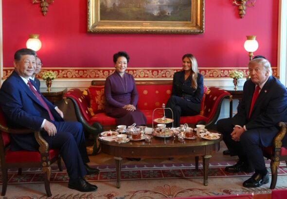 Trump y Xi sellan su ‘entente cordiale’ tras tres días de gran pompa y escasa sustancia