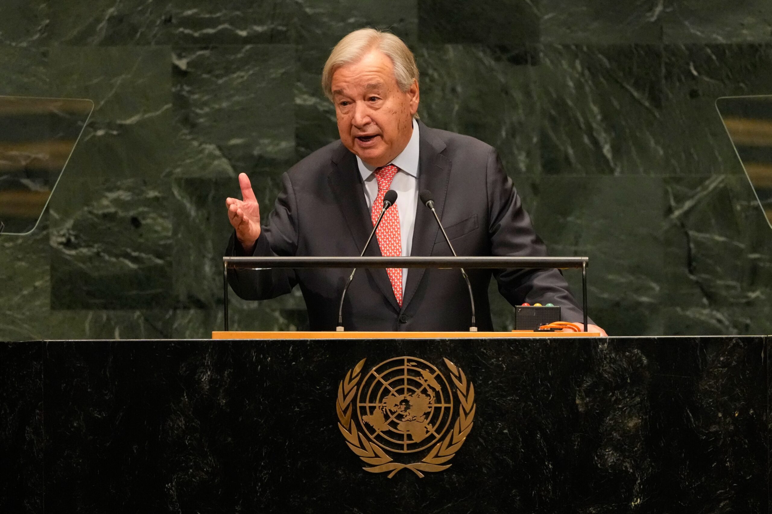 Guterres, en su último discurso ante la Asamblea General de la ONU: “Las grietas del mundo se han convertido en abismos”