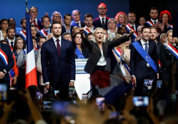 Marine Le Pen exorciza fantasmas en el feudo que alumbró su proyecto político