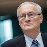 Alemania arresta al exjefe de su servicio de inteligencia, sospechoso de alta traición