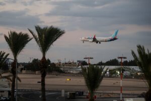 Cautela y silencio en los países del Golfo tras el “incidente” en el vuelo de Flydubai con destino a Israel