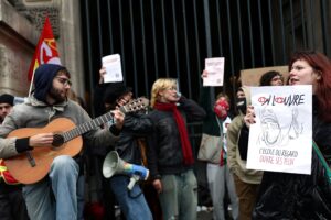 Las protestas no dan tregua en Francia mientras el comercio evalúa daños: “Estremece ver la violencia con la que destrozaron todo”